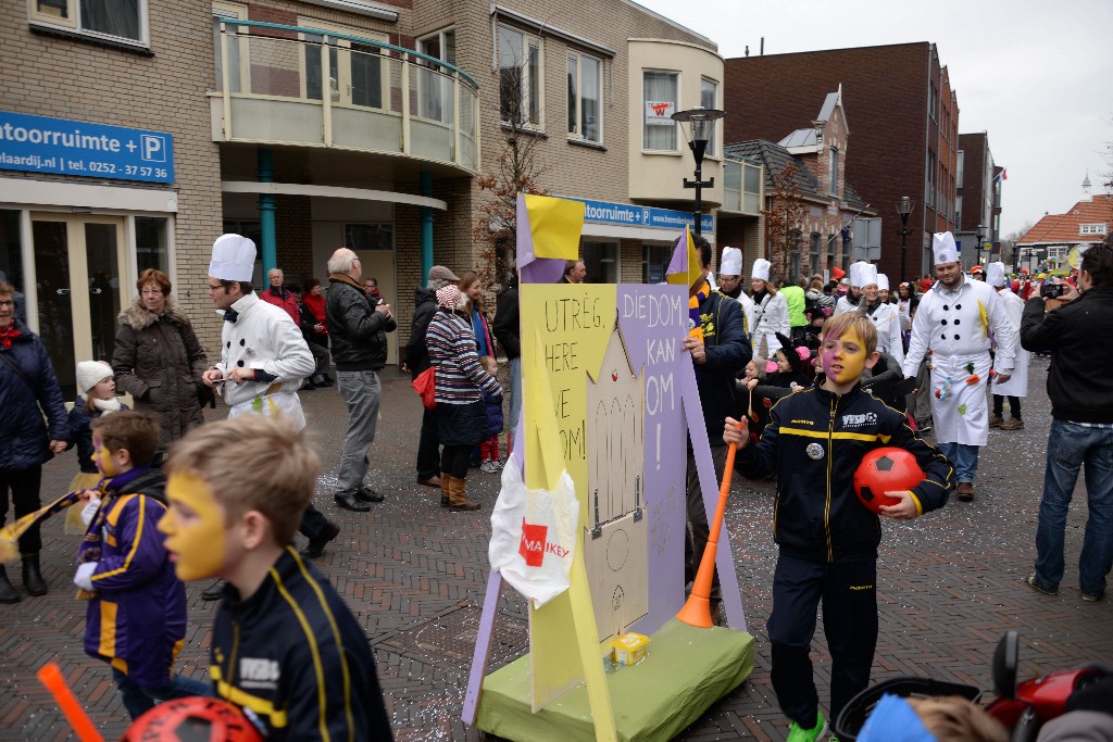 ../Images/Kinderoptocht 2016 083.jpg